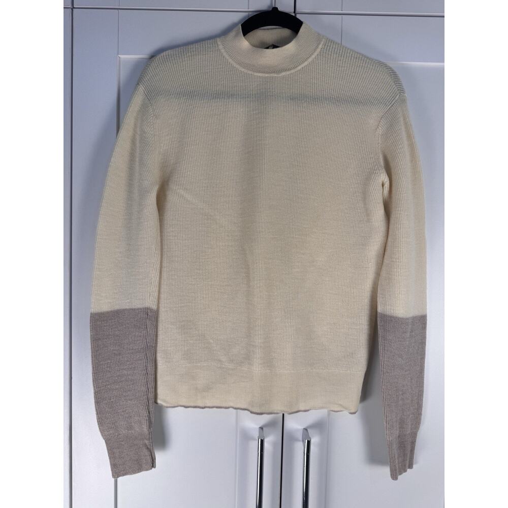 Theory Merino Wool Sweater Colorblock Cream Light Pink Minimalist Luxury S
